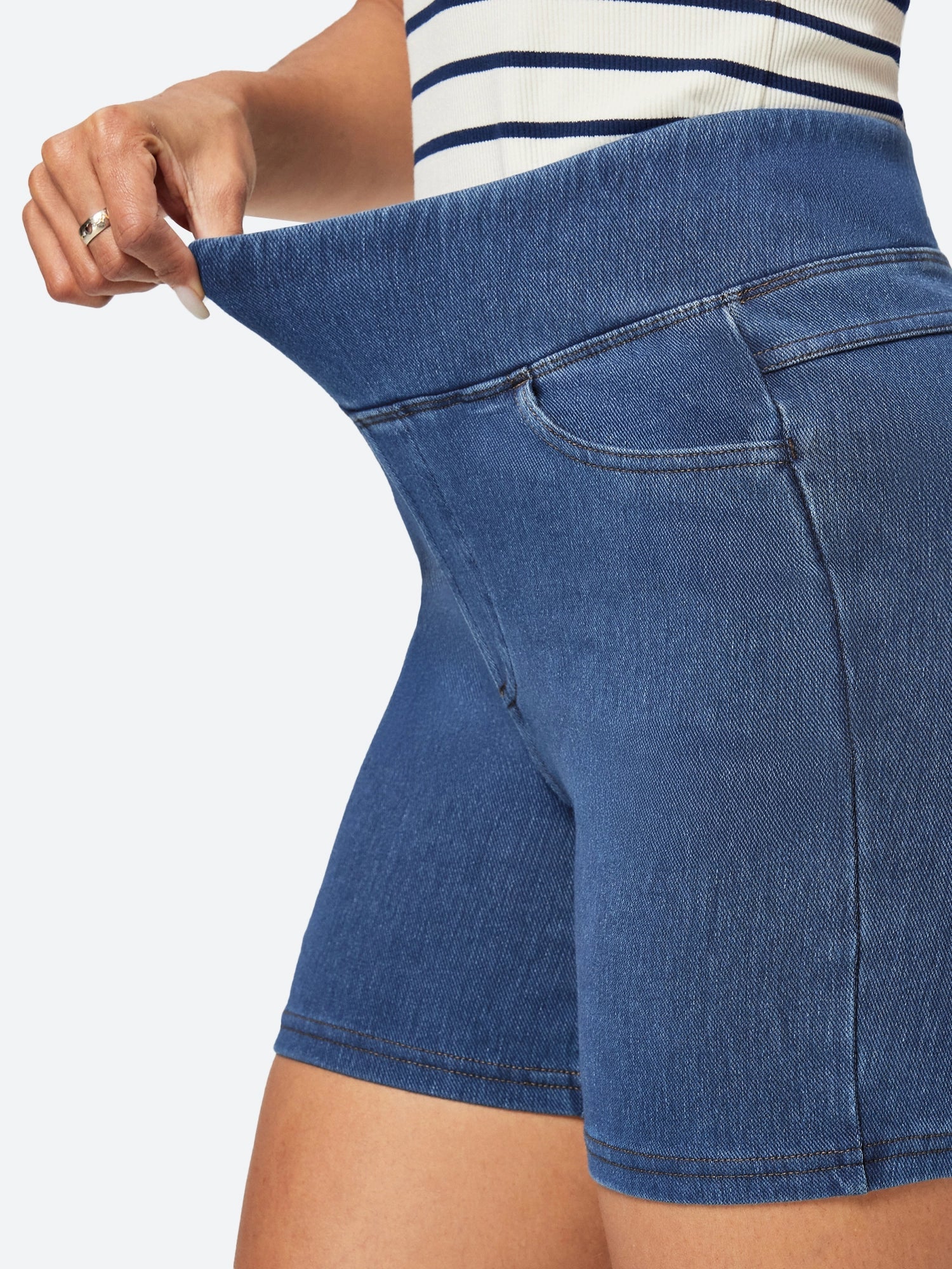 IUGA FlexDenim™ Stretchy High Waisted Pull On Jean Shorts With Pockets - My Store